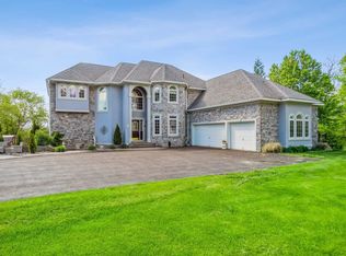 8 Carmel Hts, Wappingers Falls, NY 12590