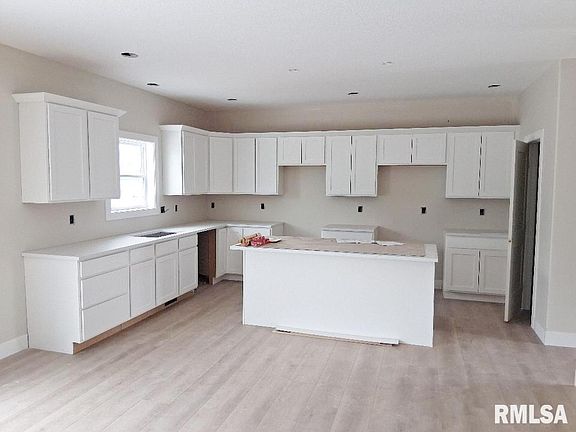 5th image of 621 W Copper Ridge Ct