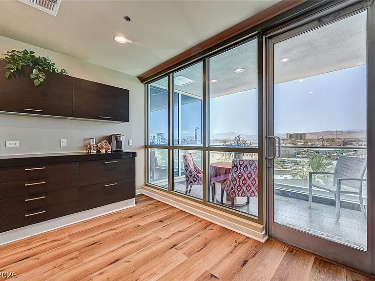 4575 Dean Martin Dr #506 — Photo 10