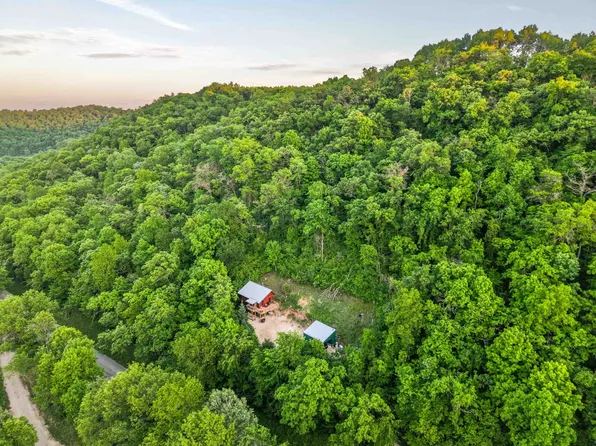 S6073 Sidie Hollow Rd, Viroqua, WI 54665