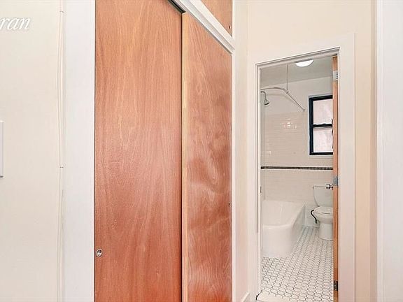 2nd image of 583 W 215th St #Dd9