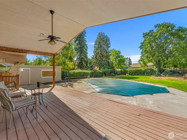 1225 Castlerock Avenue, Wenatchee, WA 98801