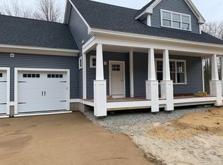 3 Emery Ln, Kennebunk, ME 04043