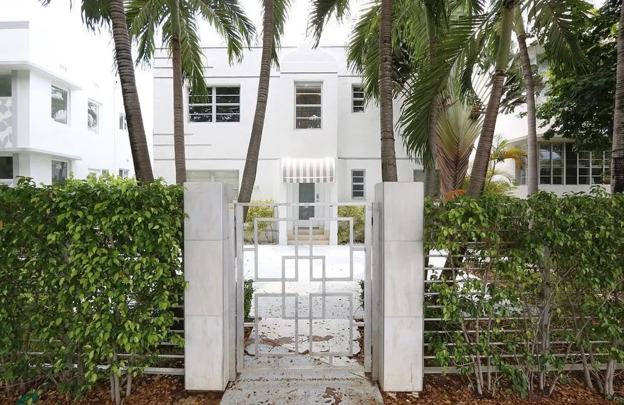 1 bed, 526 sqft, $2,350 — Photo 2