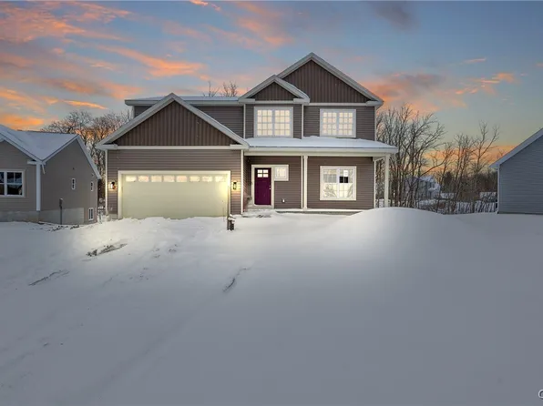 8904 Tulip Tree Ln, Lysander, NY 13027
