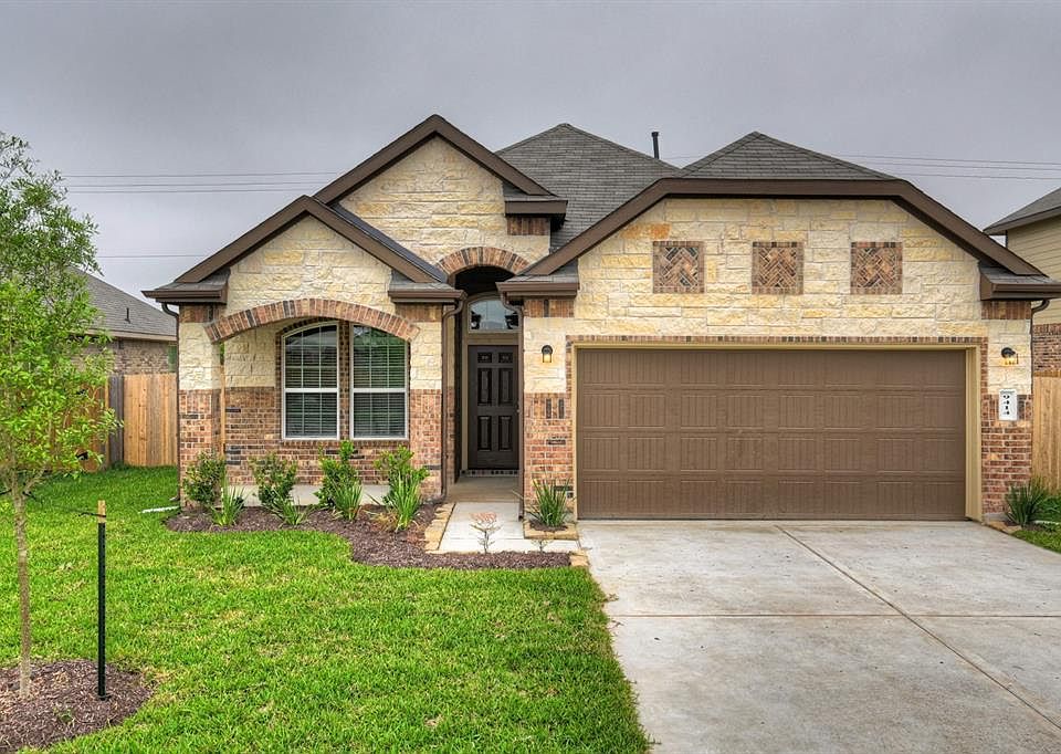 1st image of 9414 Yellow Rose Dr