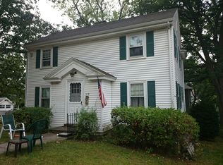 618 Lagrange St, West Roxbury, MA 02132