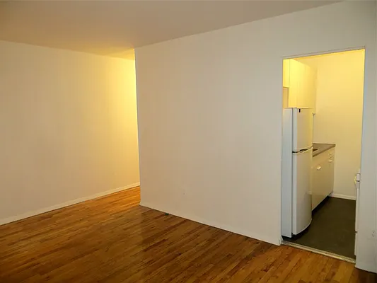 Rented by Performing Assets Corp | media 9