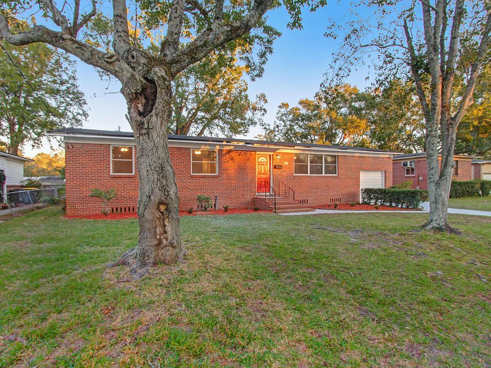 1st image of 4011 Barmer Dr