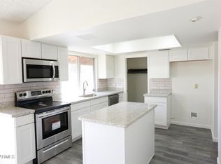 17837 N 45th Ave, Glendale, AZ 85308