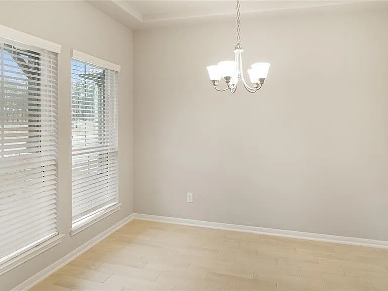 15643 Countesswells Dr — Photo 2