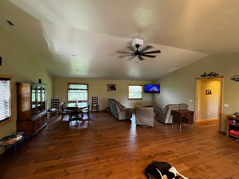 305 Wood Property Dr — Photo 11