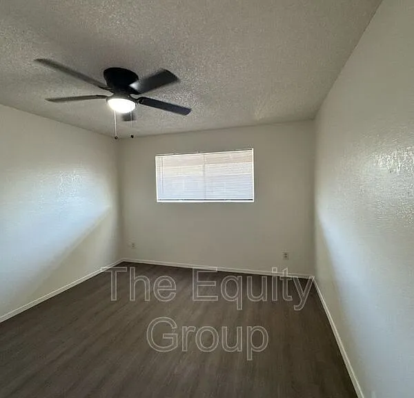 1873 Emma Lee Ln — Photo 13