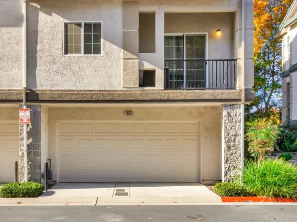 7805 Park River Oak Cir, Sacramento, CA 95831