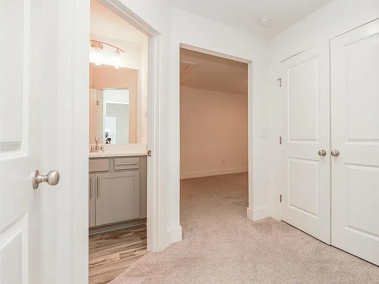 7 Steelwood Ct — Photo 23