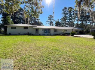 888 Altamaha Rd, Jesup, GA 31545