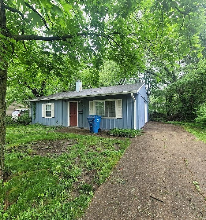 1st image of 9226 E 36th Pl