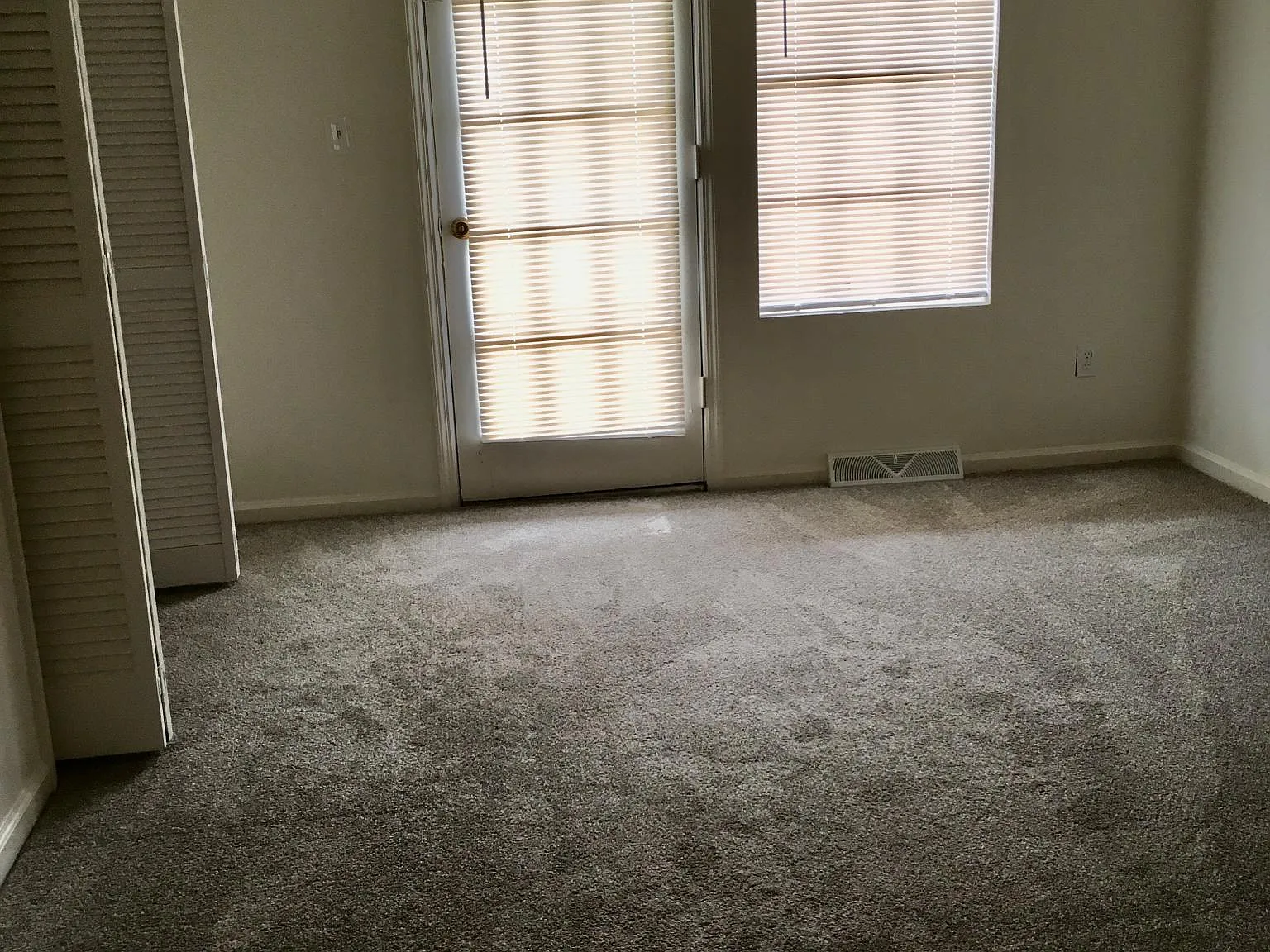 2 bed, 1.5 bath, 1020 sqft, $1,450 — Photo 4