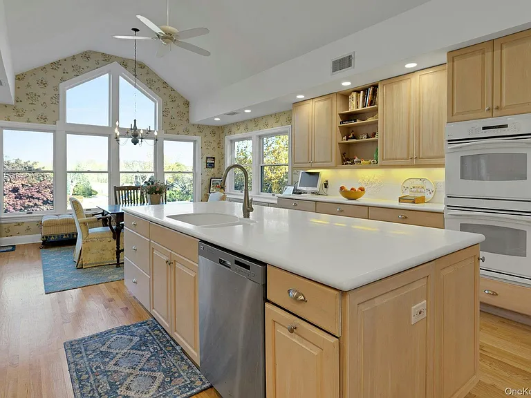 90 Cushman Rd — Photo 16