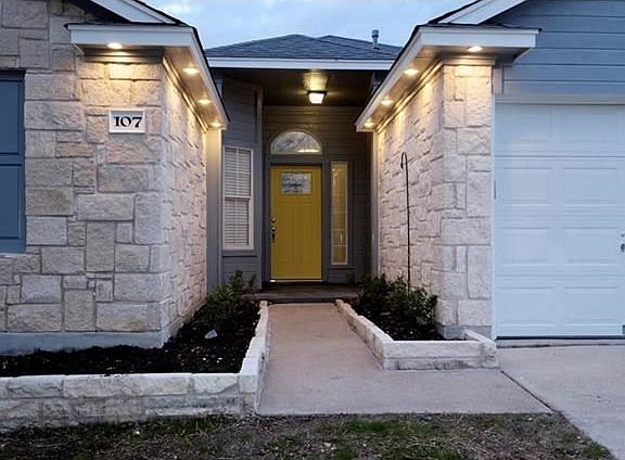 3rd image of 107 Tanglewood Ln