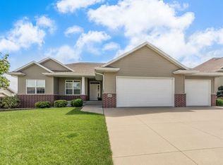 3457 Lennon Ln, Marion, IA 52302