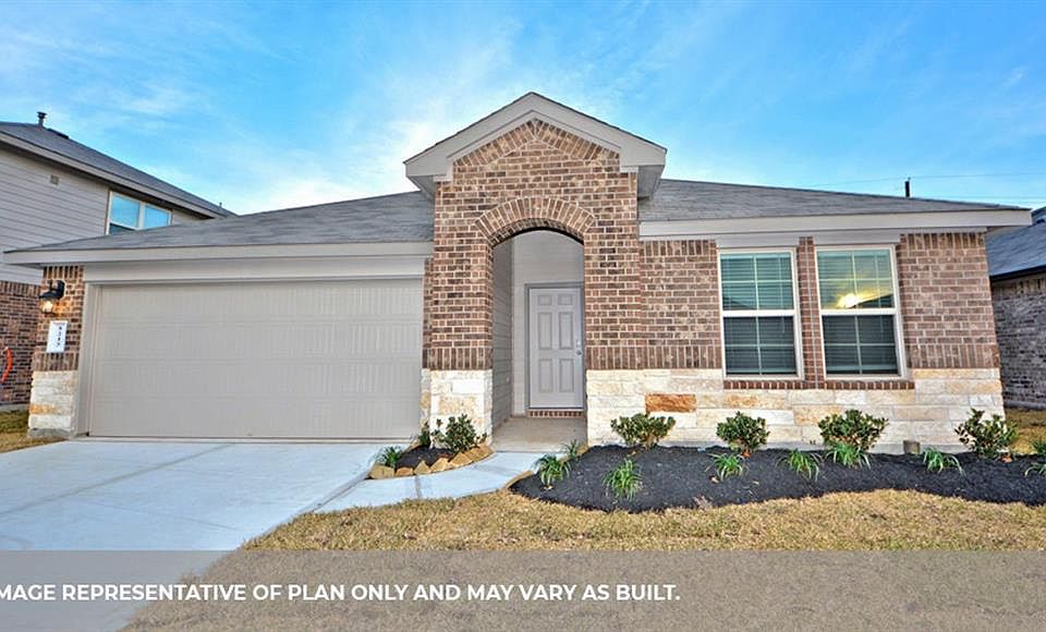 1st image of 21018 Albany Landing Ln