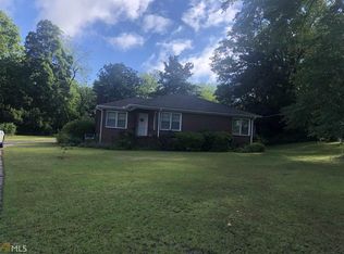 107 Springdale Dr, Thomaston, GA 30286