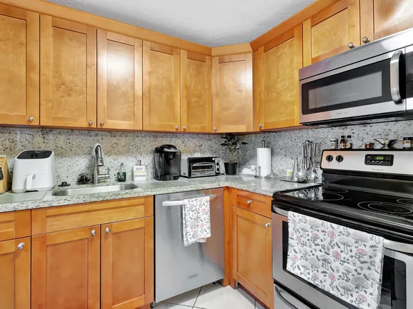 637 Monaco Court N, Delray Beach, FL 33446