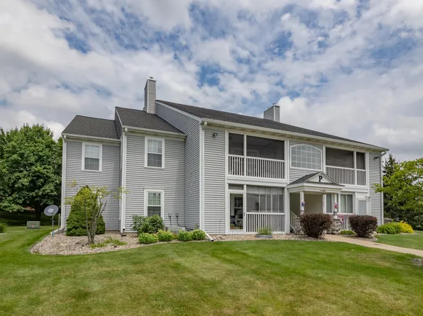 348 Westbrook Ct, Marshall, MI 49068