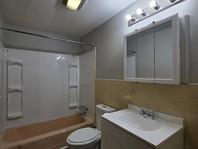66 Clinton Ave #1 — Photo 10