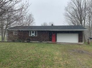 9412 Laidlaw Rd, Franklinville, NY 14737