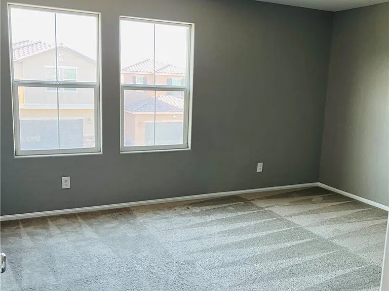 9325 Keystone Ridge Ave — Photo 12
