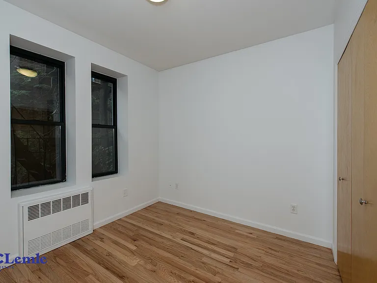 141 E 26th St #3F — Photo 5