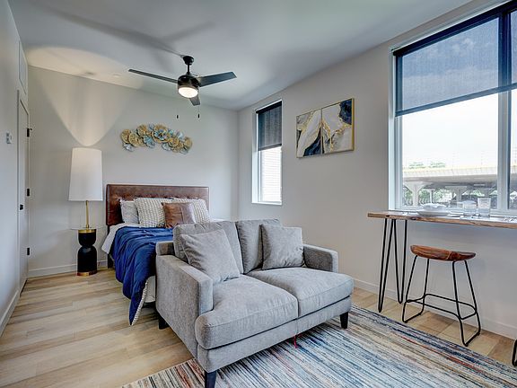 3rd image of 1126 N Shartel Ave #86fe191b0
