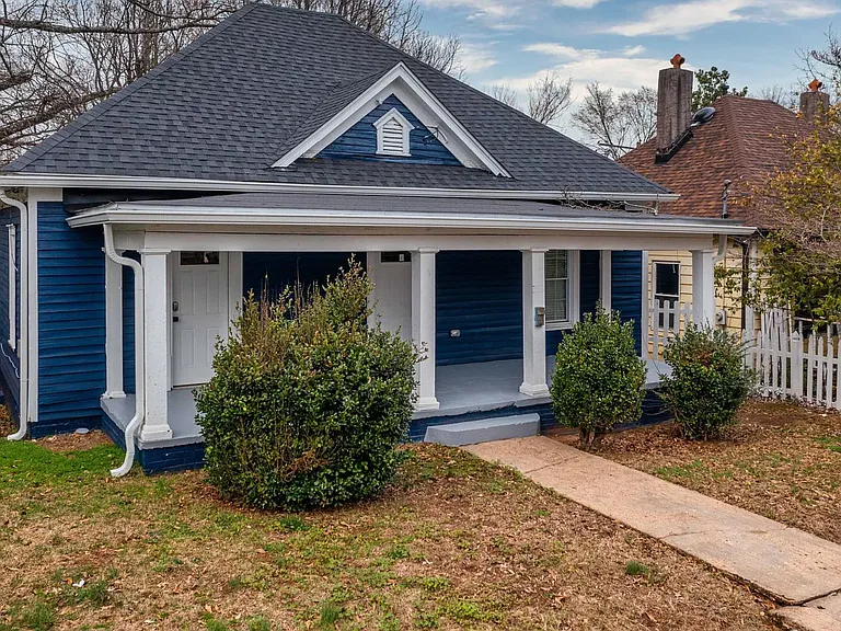 443 Lynch Ave NW — Photo 3