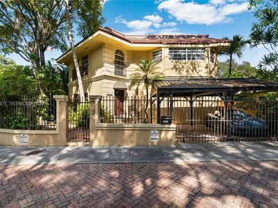 2997 Day Ave, Miami, FL, 33133