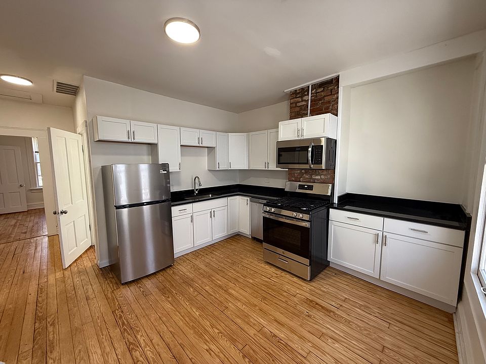 1st image of 187 E Whittier St #187