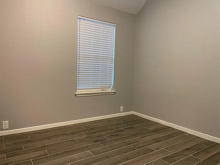 20803 Lavenderwood Dr — Photo 40