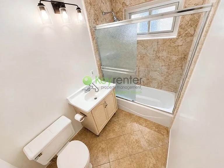 1510 W Oceanfront #A-B — Photo 25