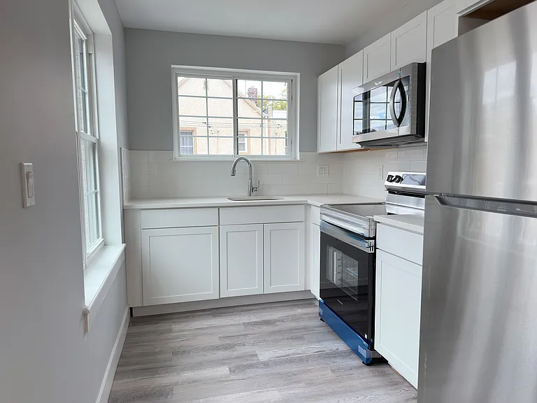 2809 S Warnock St #2 — Photo 6