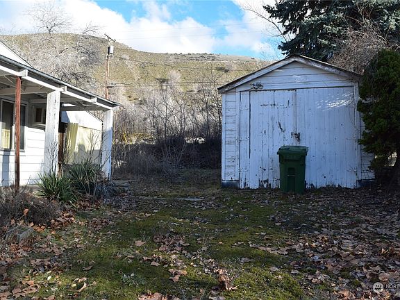 5th image of 1129 Tilmus Street