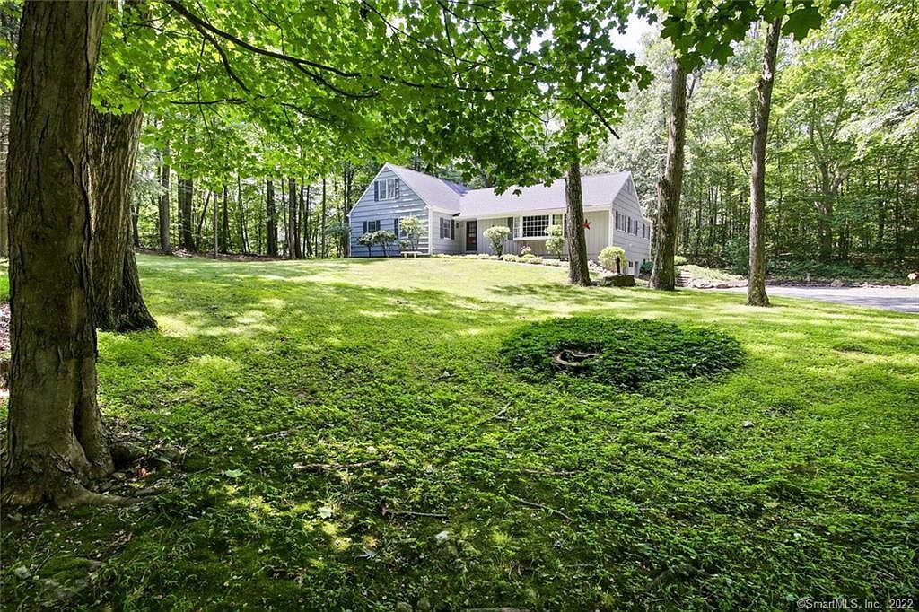 1031 Old Waterbury Rd, Southbury, CT 06488 | Zillow