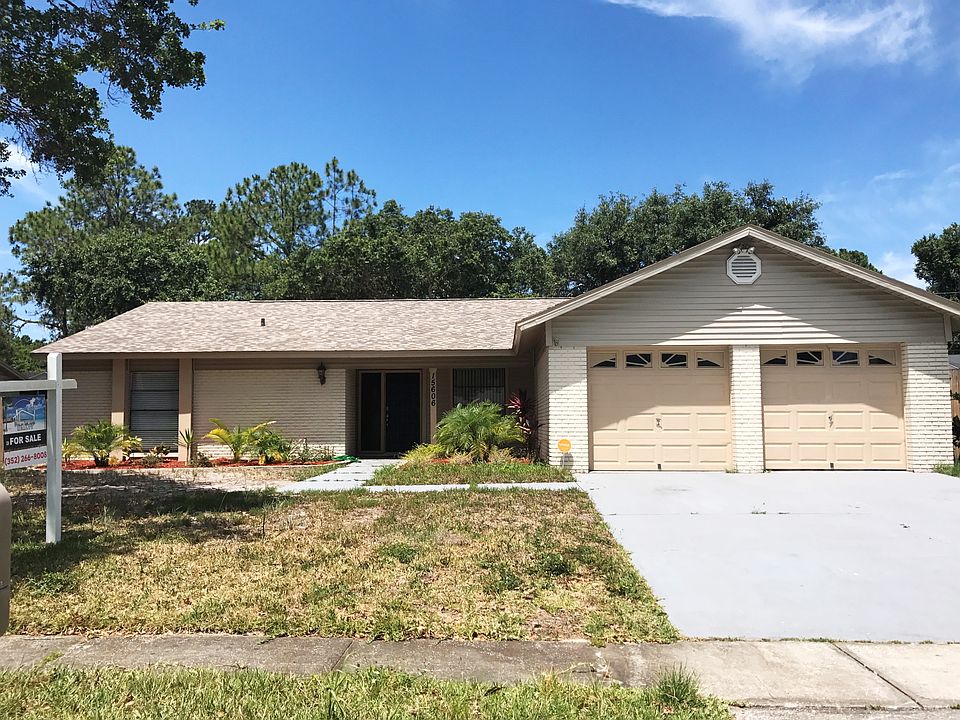 1st image of 15606 Gardenside Ln