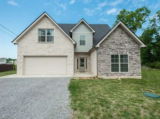 320 Winding Branch Ct, Christiana, TN 37037