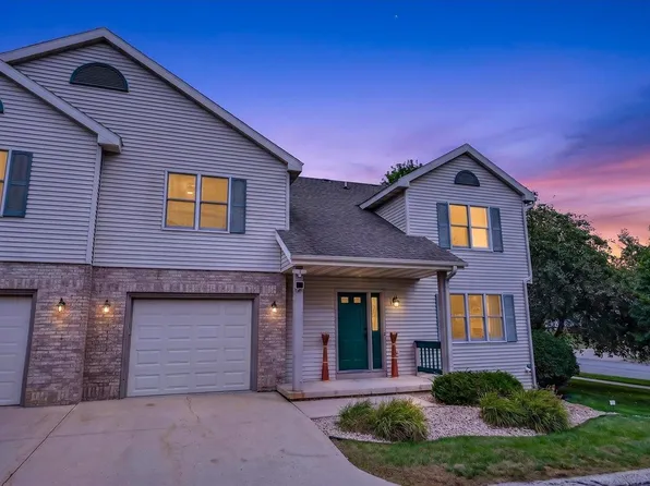3222 Stonecreek Dr, Madison, WI 53719