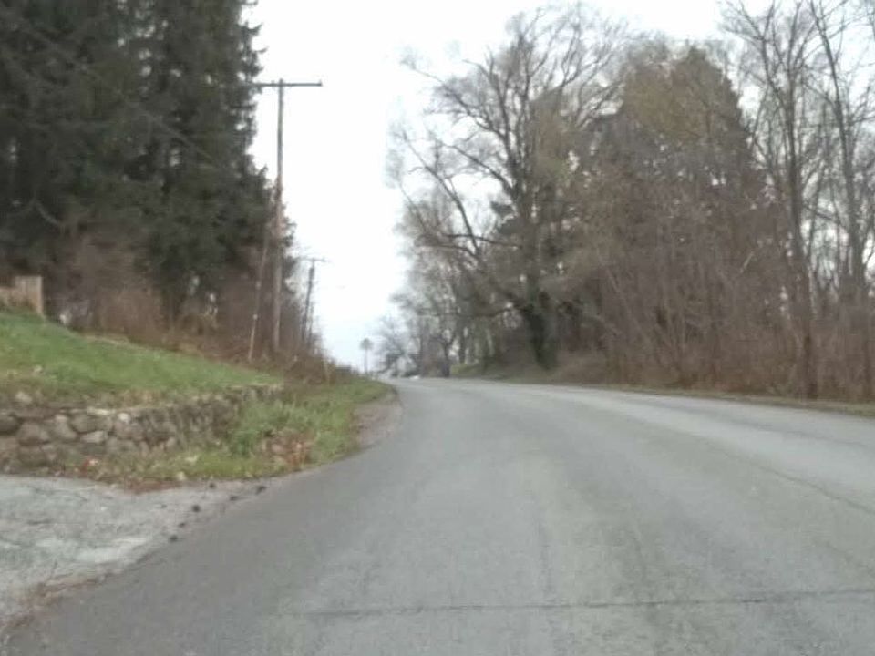 2nd image of 308 Mill St