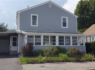 83 Ashburne St, Pawtucket, RI 02861