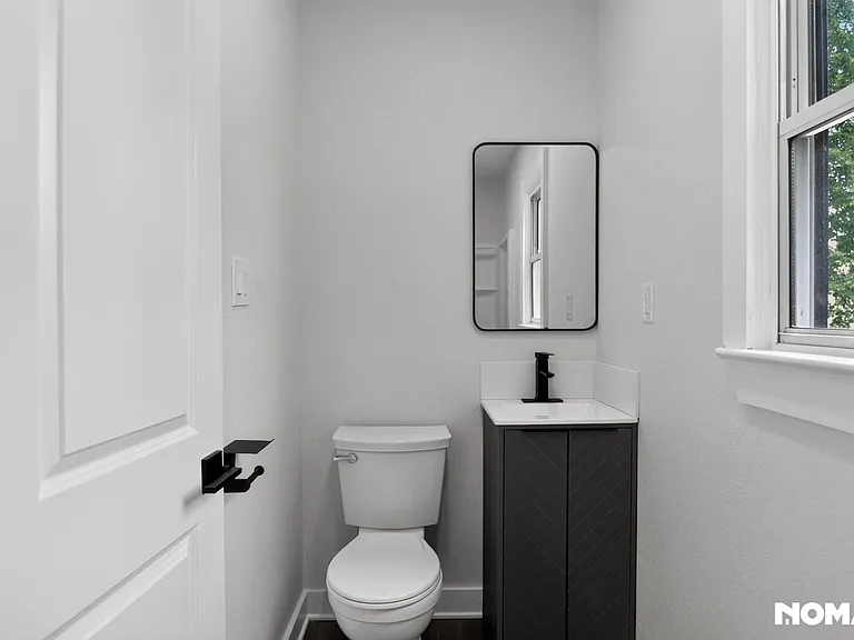 8 Charles St #A — Photo 14