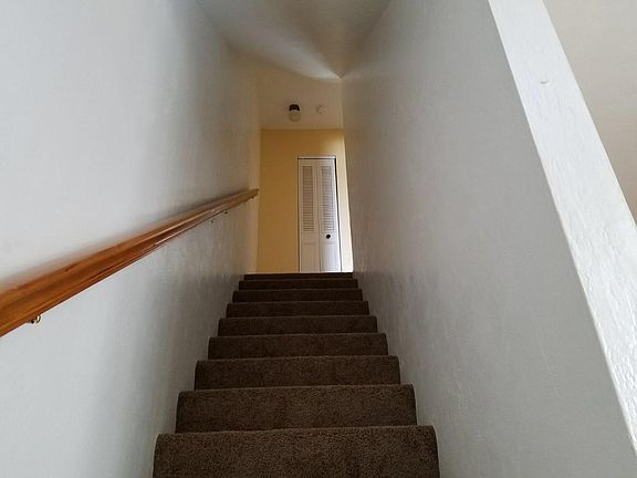 3rd image of 240 Orchard St APT 1