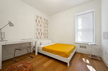 The Riverview at 183 Columbia Heights in Brooklyn Heights